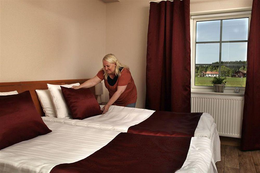 Hoegbo Hotell Skommarsgarden ซานด์วือเคิน ภายนอก รูปภาพ
