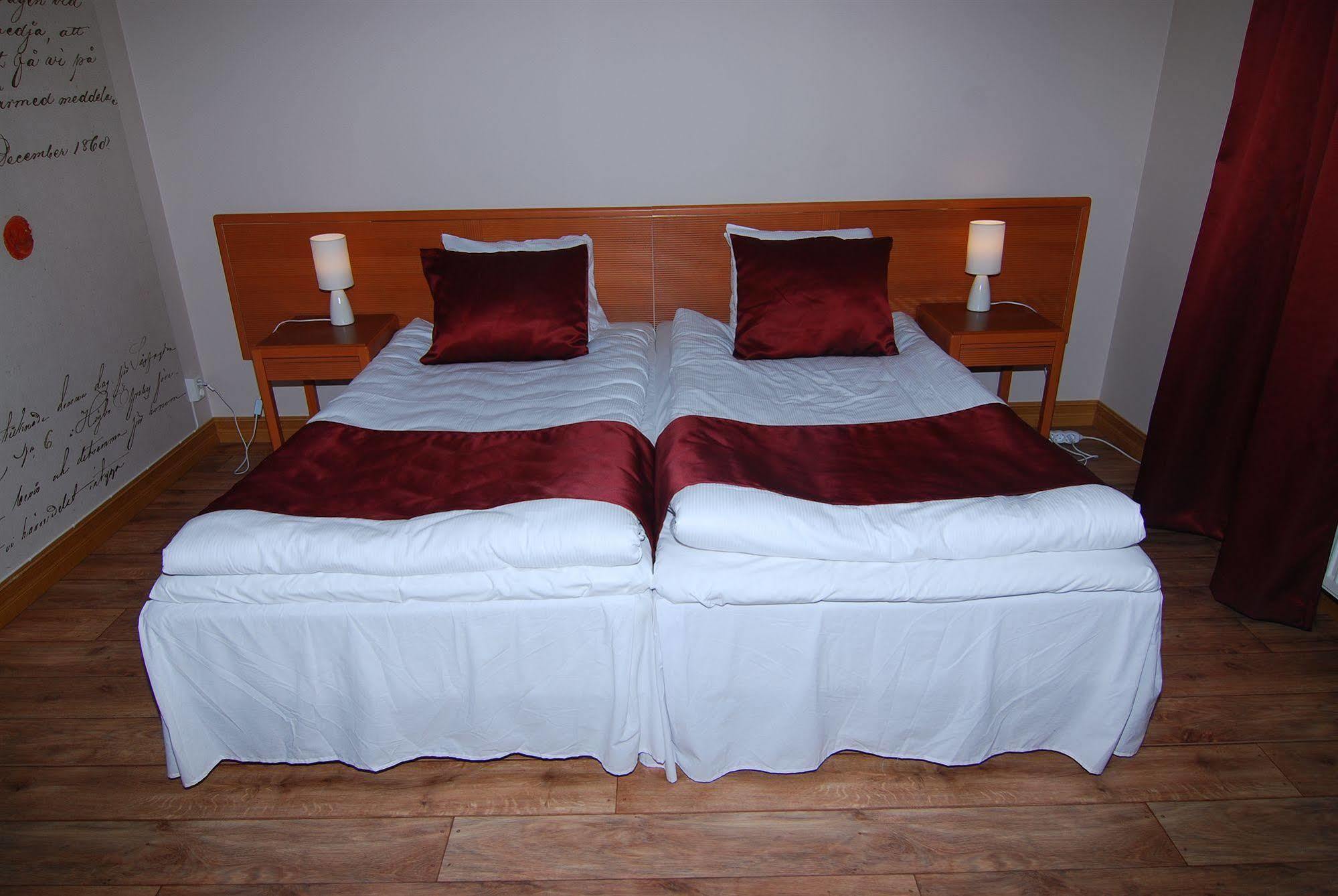 Hoegbo Hotell Skommarsgarden ซานด์วือเคิน ภายนอก รูปภาพ